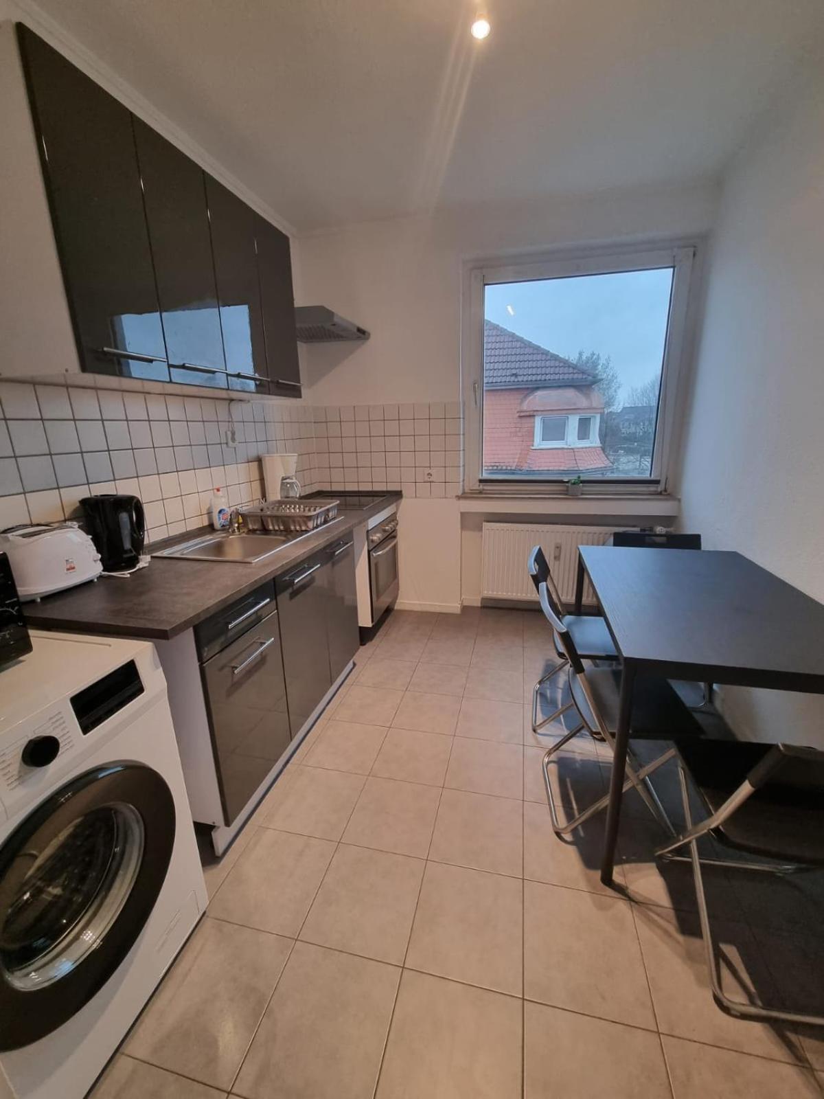 Monteur-Ferien-Messewohnung Mettmann 6 Personen 2 Og Zewnętrze zdjęcie